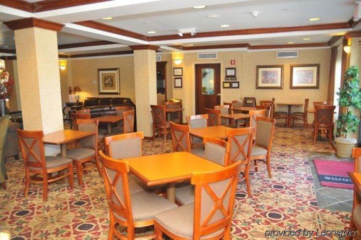 Hampton Inn Princeton Restaurant photo