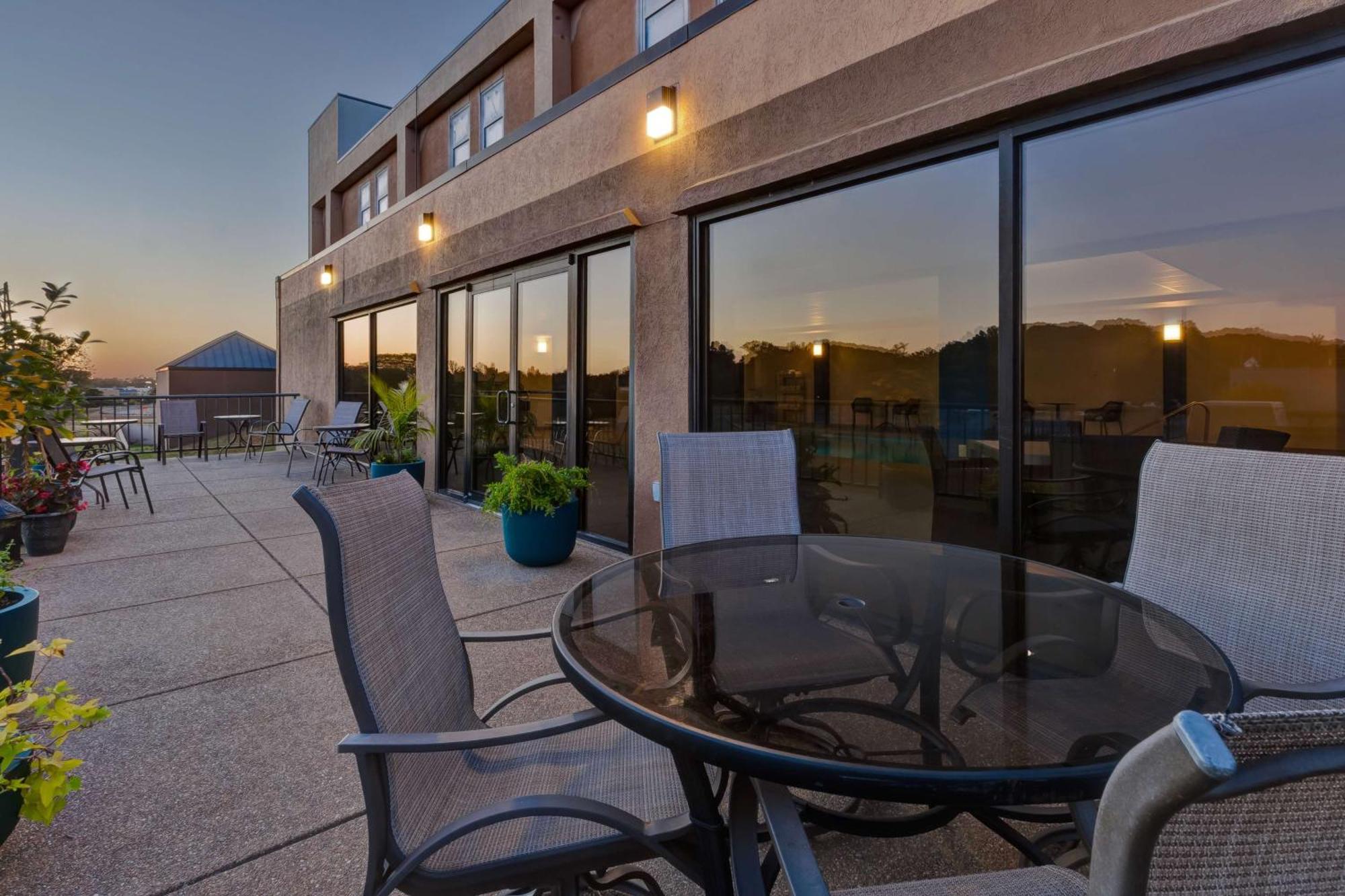 Hampton Inn Princeton Exterior photo